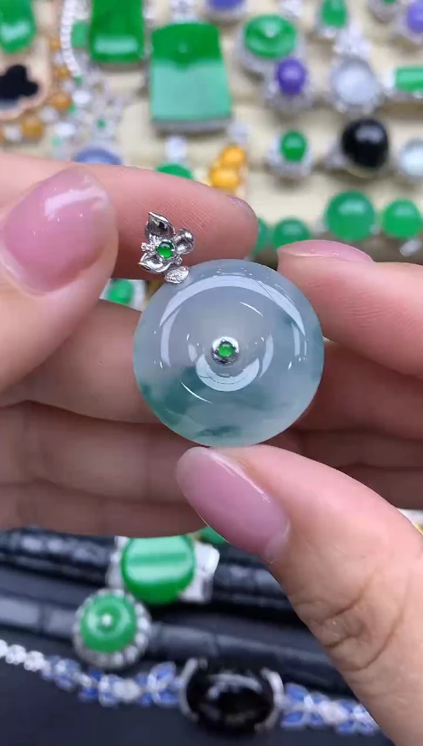 【闪购商品】翡翠颈饰18K金镶嵌576-中国好珍宝