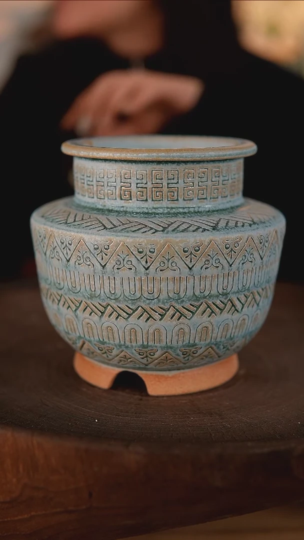 【闪购商品】红陶2-11-223默认有瑕口7.5