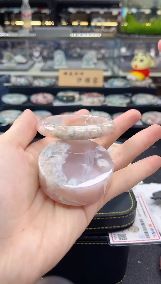 未镶嵌手镯石英质玉55圈口（赠品镯心）62087100