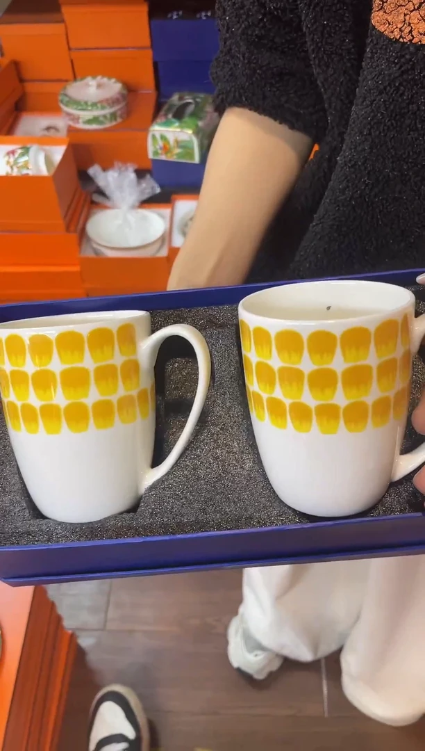 杯鸿辉家品牌瓷器，京东包邮！