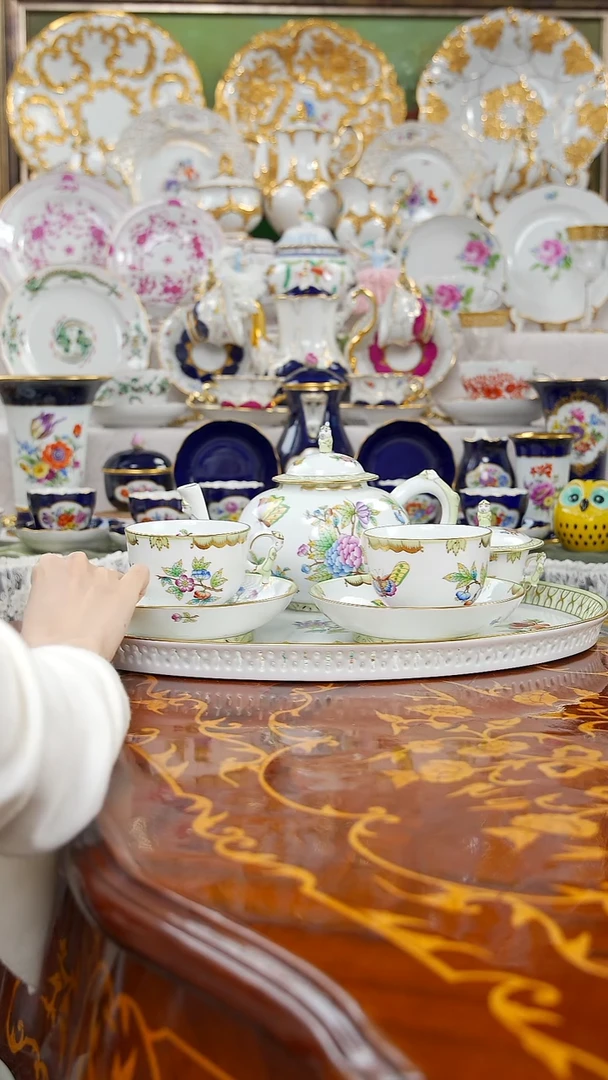 摆件星**?米多家中古瓷器如图所示135