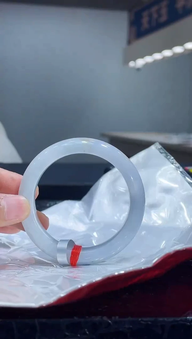 未镶嵌手镯翡翠3