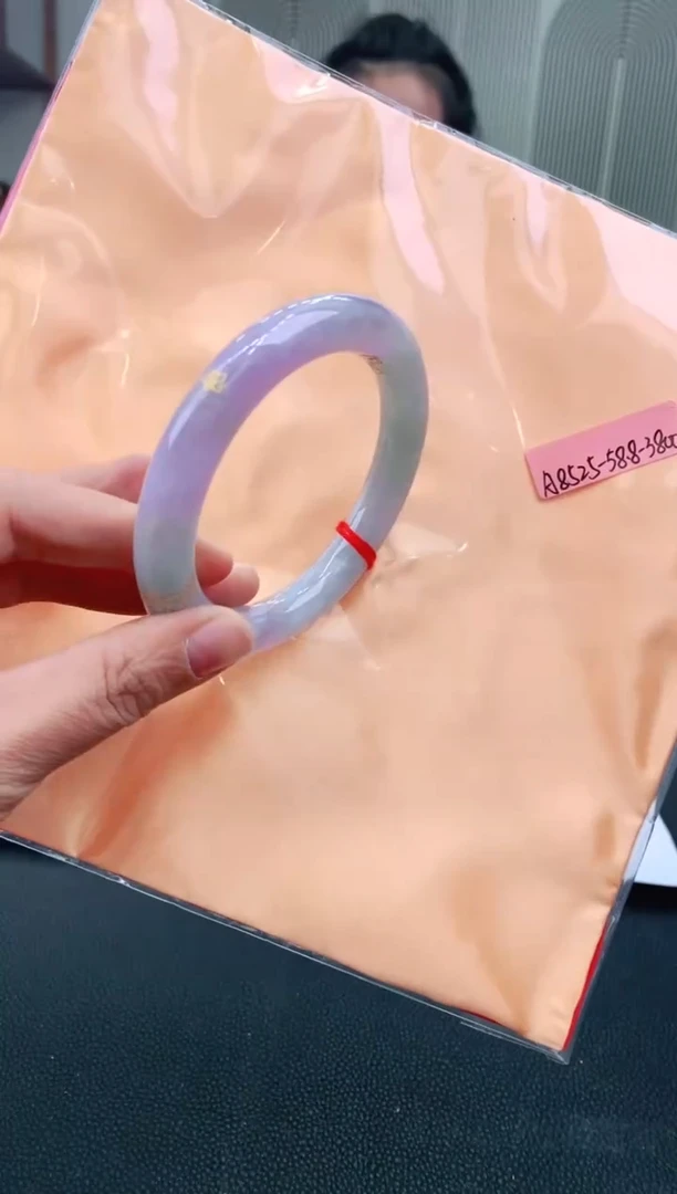 未镶嵌手镯翡翠58+