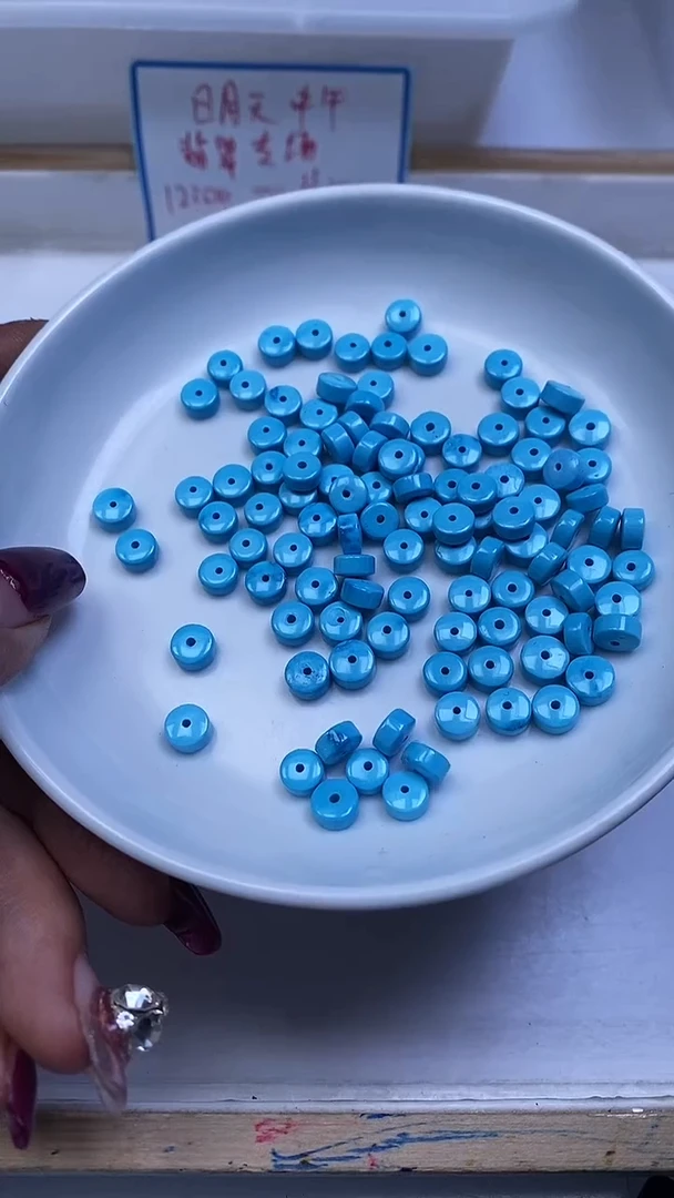 未镶嵌玛瑙手饰C718 蓝白绿淞药片3*6mm10个8元