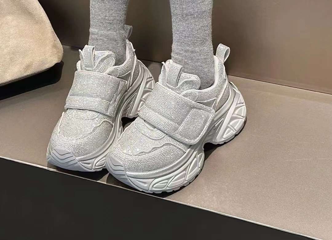 【华小姐】秋季新款时尚潮流圆头厚底透气百搭休闲鞋1098