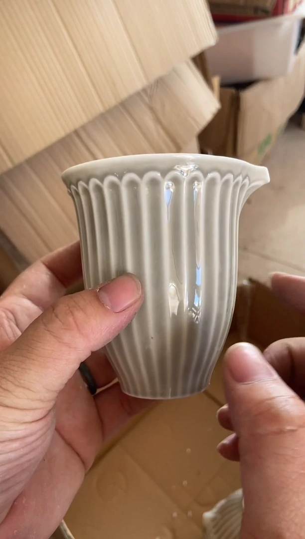 杯无运费险有瑕疵的摄影的产品有使用过的痕迹有点脏介意勿拍