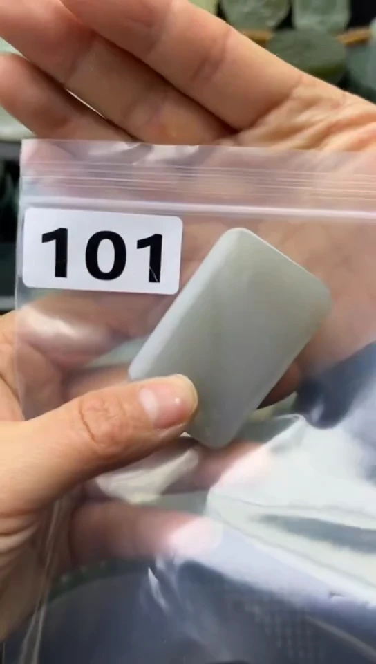 未镶嵌和田玉珠宝半成品牌子