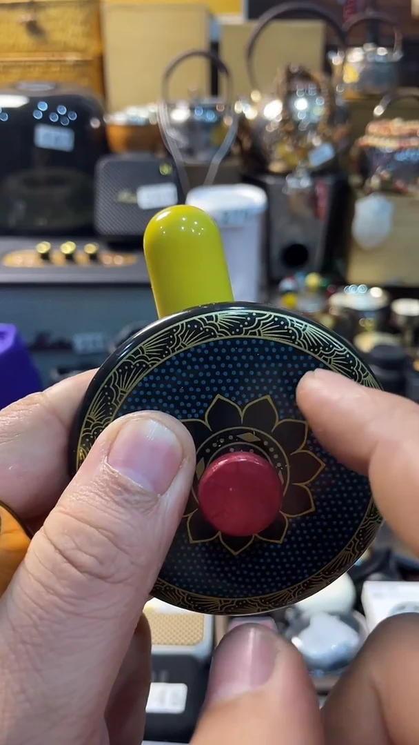 瓷片闪购商品 如图所示