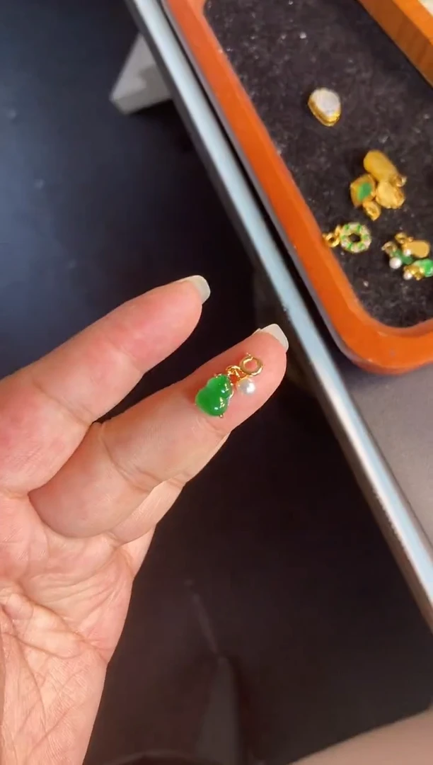 吊坠(不含链)银S925镶嵌翡翠1