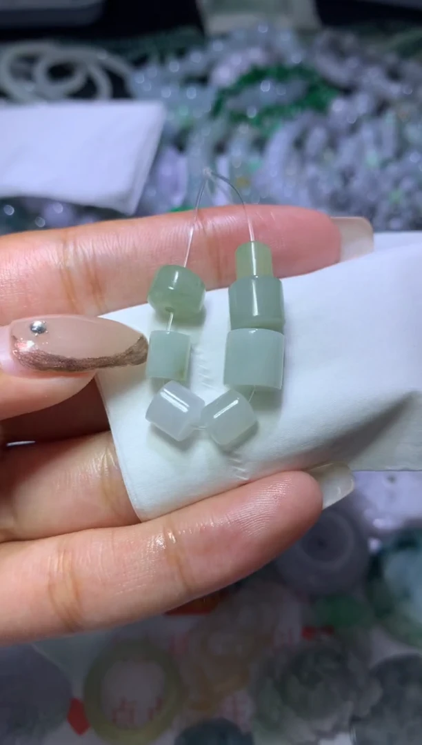 翡翠挂件未镶嵌MJX044021