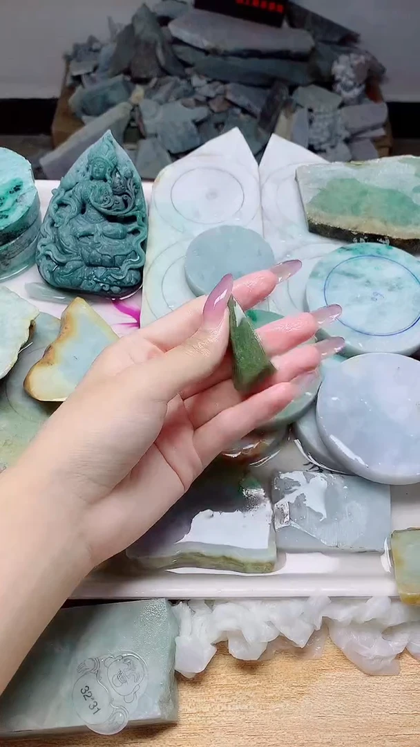 裸石翡翠天然缅甸翡翠A货