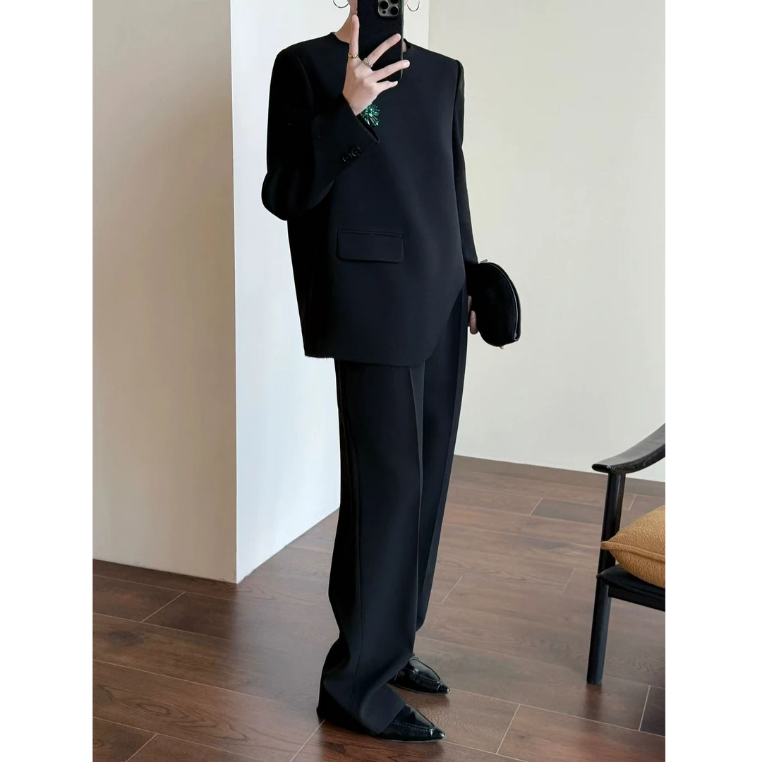 2025早春新款不规则斜摆上衣休闲裤两件套设计感宽松时尚套装女