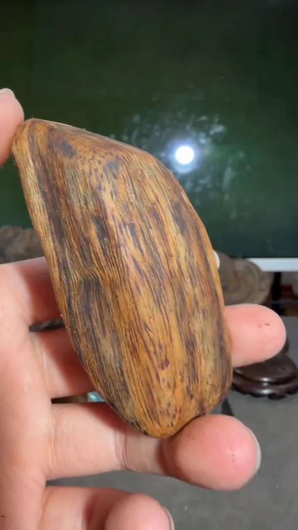 沉香手把件多样性发一