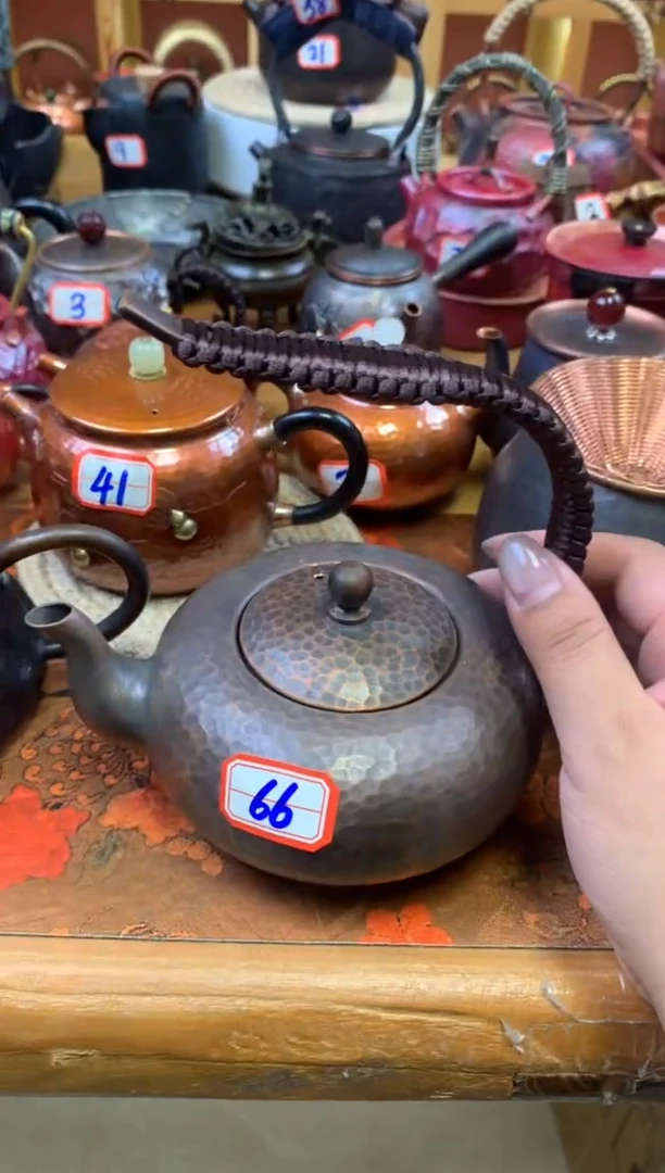 紫铜做旧小号飞天提梁壶
