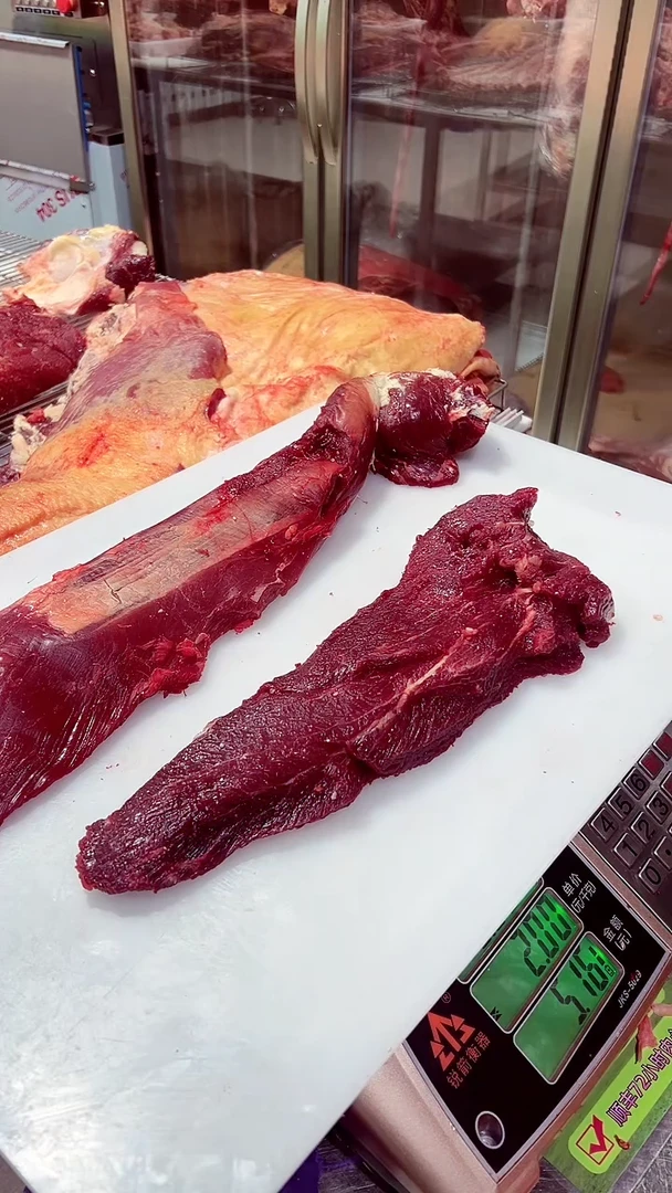 中国大陆12个月包装慧牛里脊3.2斤+小里脊1.9斤