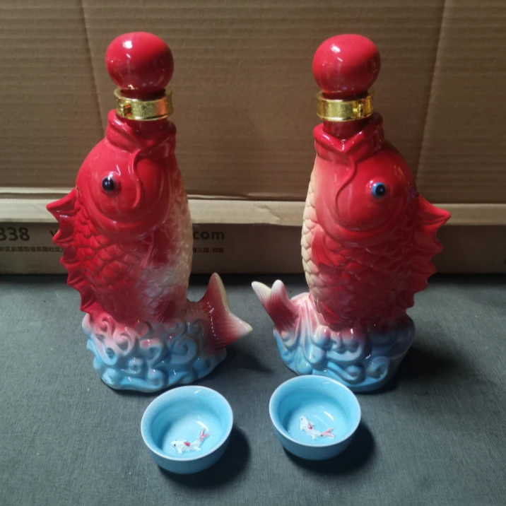 香得盛陶瓷瓶 小鱼酒 纯粮酿造五粮酒LQ52度