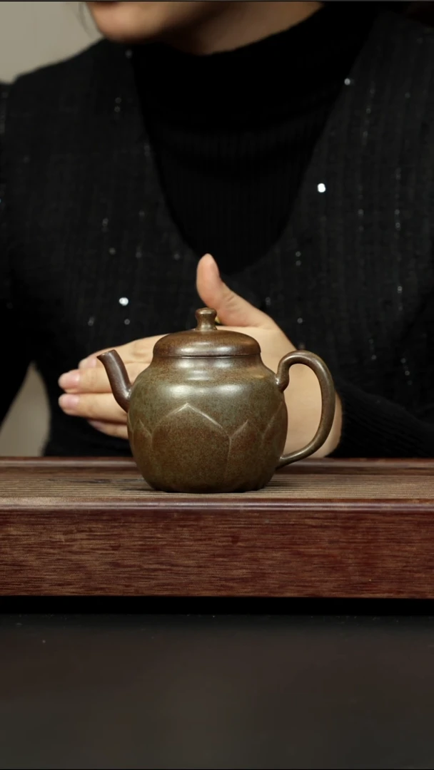 茶壶紫砂蟹壳青柴烧 宫灯