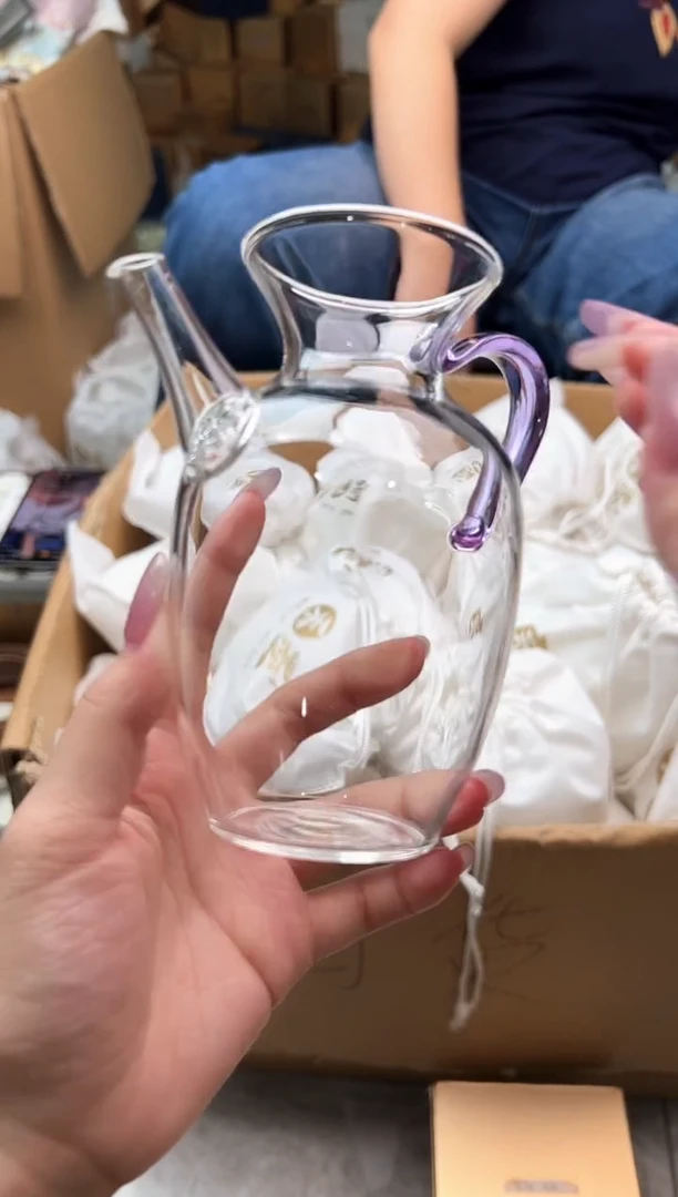 禾墨粉色壶浅紫色