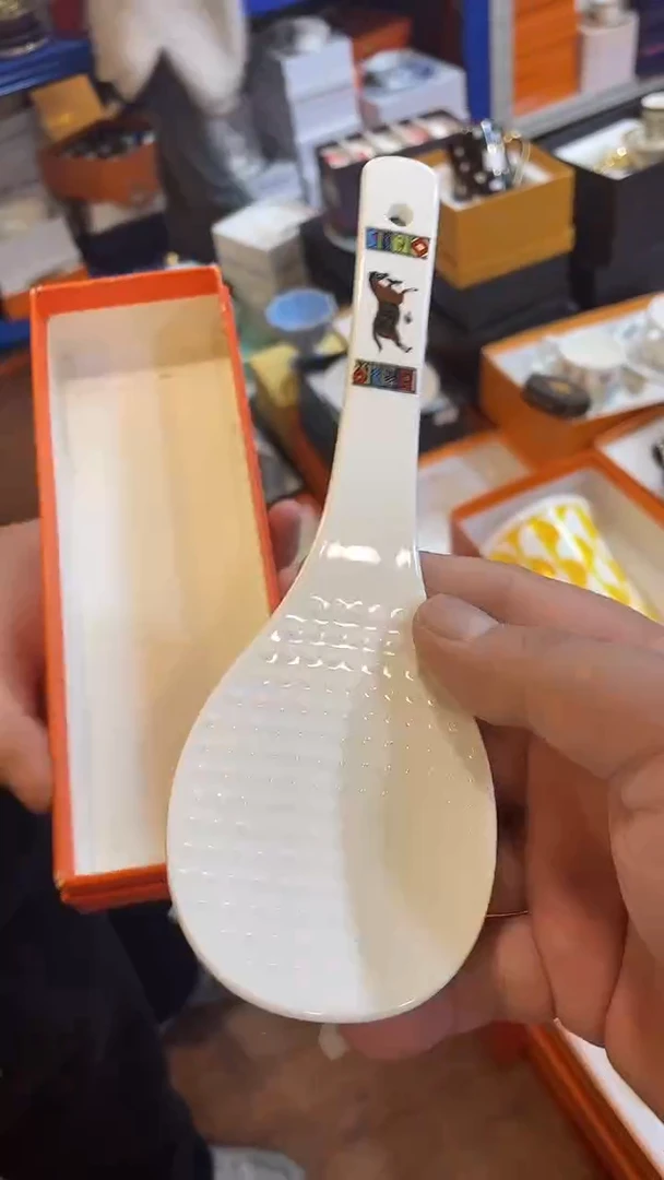 杯鸿辉家品牌瓷器，京东包邮！