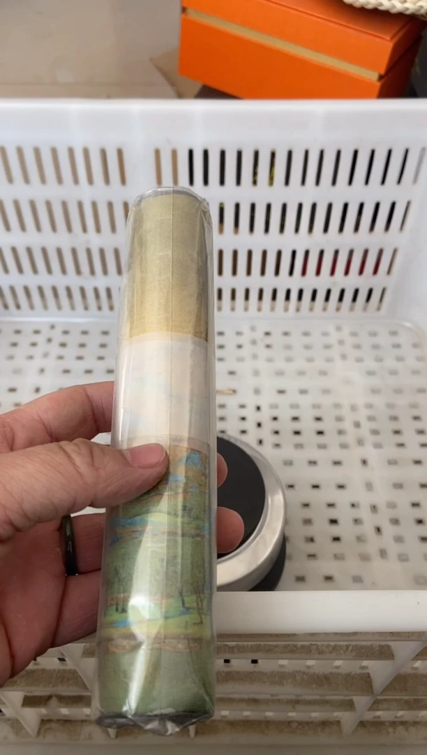 杯无运费险有瑕疵的摄影的产品有使用过的痕迹有点脏介意勿拍