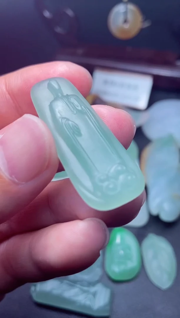 未镶嵌定制翡翠a货翡翠