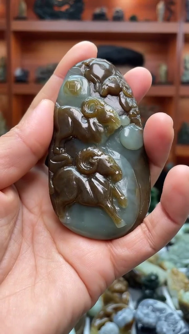 未镶嵌和田玉把件1