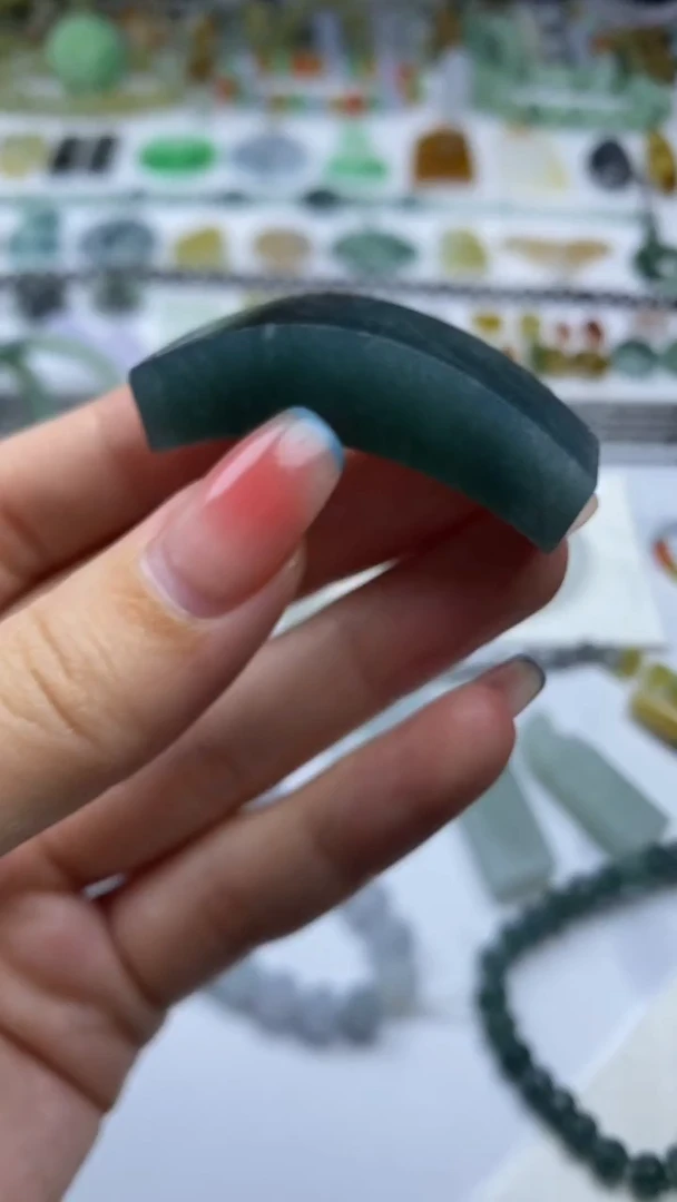 未镶嵌定制翡翠毛货定制不退不换