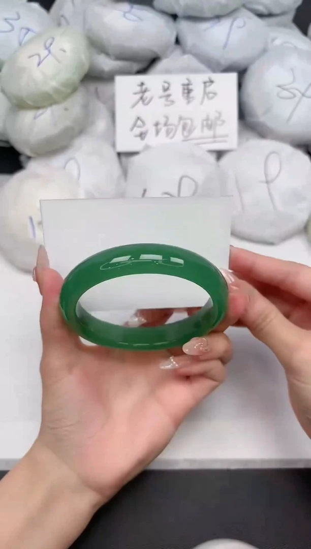 东凌女款手镯77-64.5