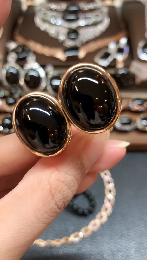 18K金镶嵌翡翠耳饰落**霏z219 不退换