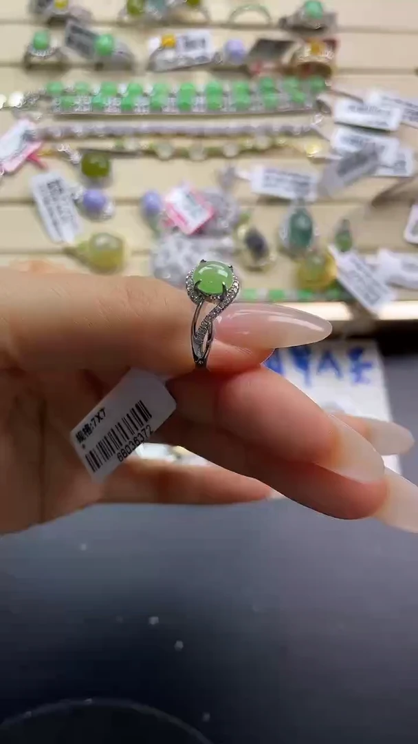 银S925镶嵌戒指翡翠翡翠 蛋面 银S925镶嵌
