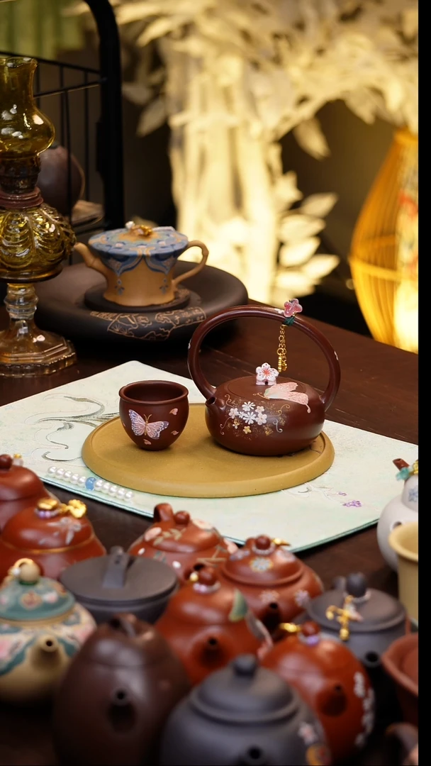 格***?宜兴紫砂壶原矿泥料