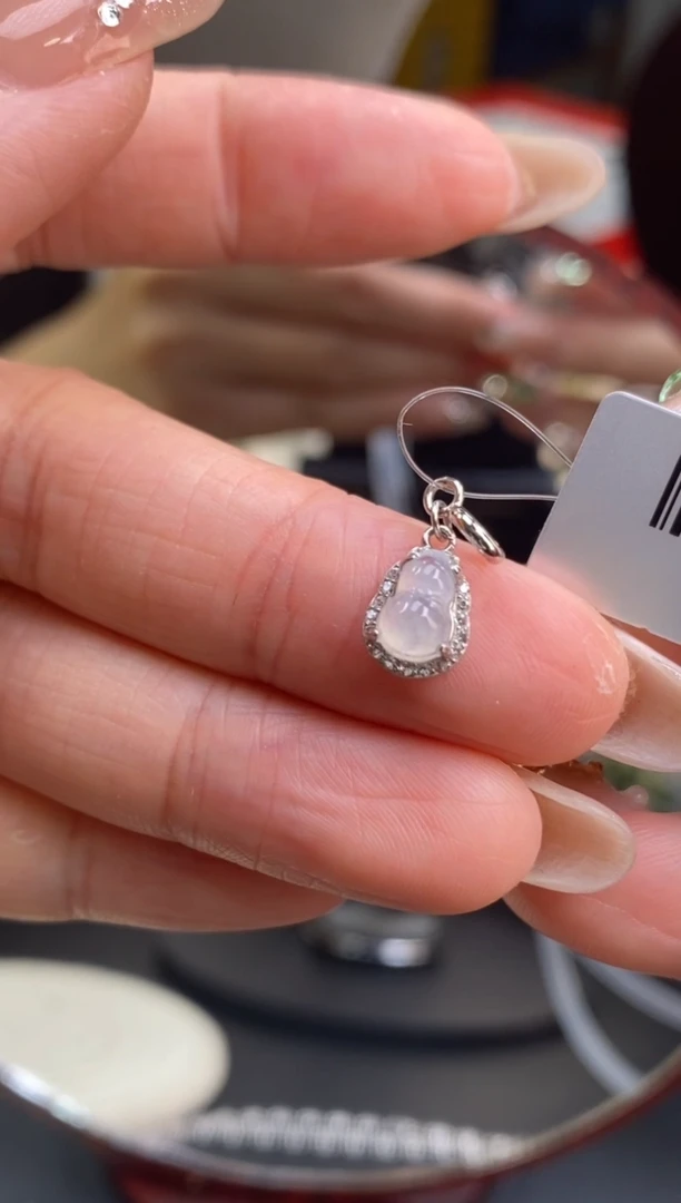 颈饰银S925镶嵌翡翠净货17574