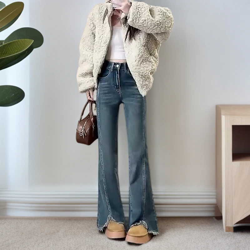 【现货+运费险】开叉微喇牛仔裤早秋新款大码弹力显瘦毛边喇叭高腰