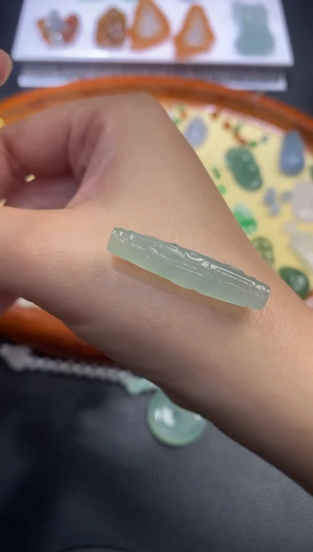 定制翡翠未镶嵌翡翠毛货~