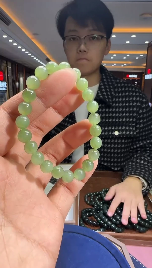 未镶嵌和田玉挂件【陆1026】27 7021 多样性发其一