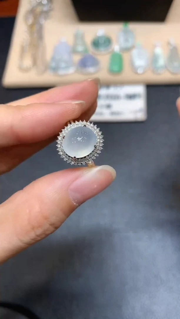 【闪购商品】翡翠戒指18K金镶嵌【无服务费