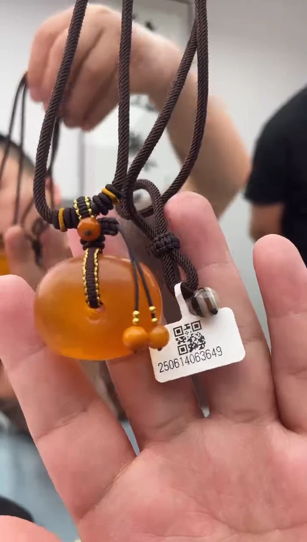 未镶嵌蜜蜡珠宝奇石011假一罚十多样性发其一