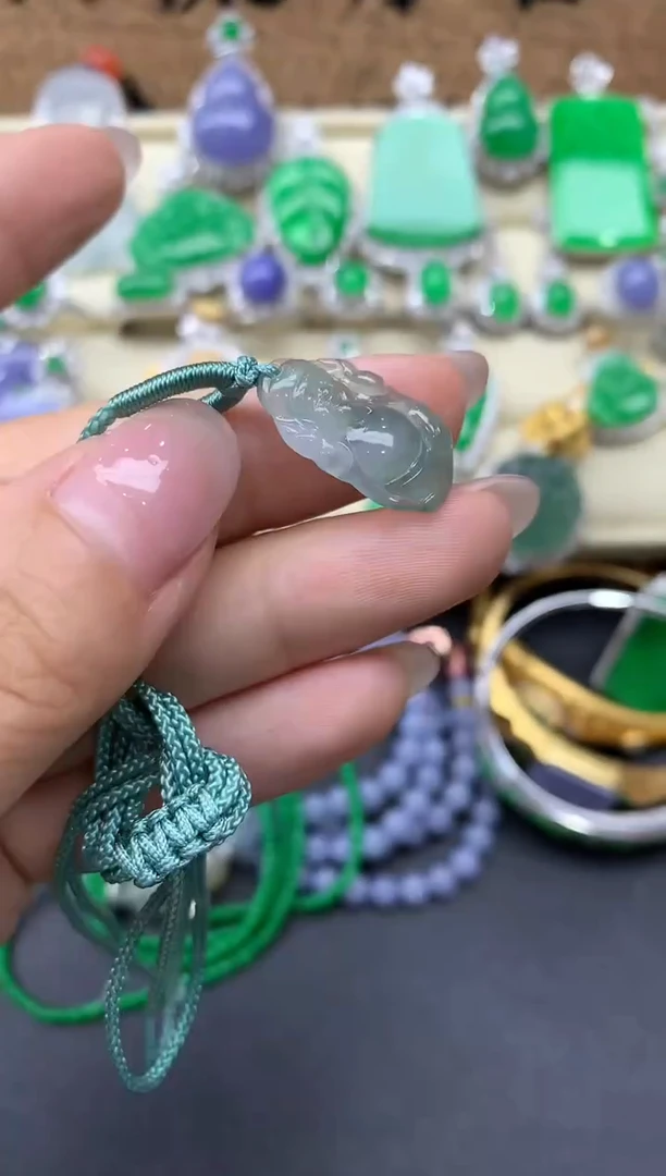 【闪购商品】翡翠颈饰未镶嵌225-中国好珍宝