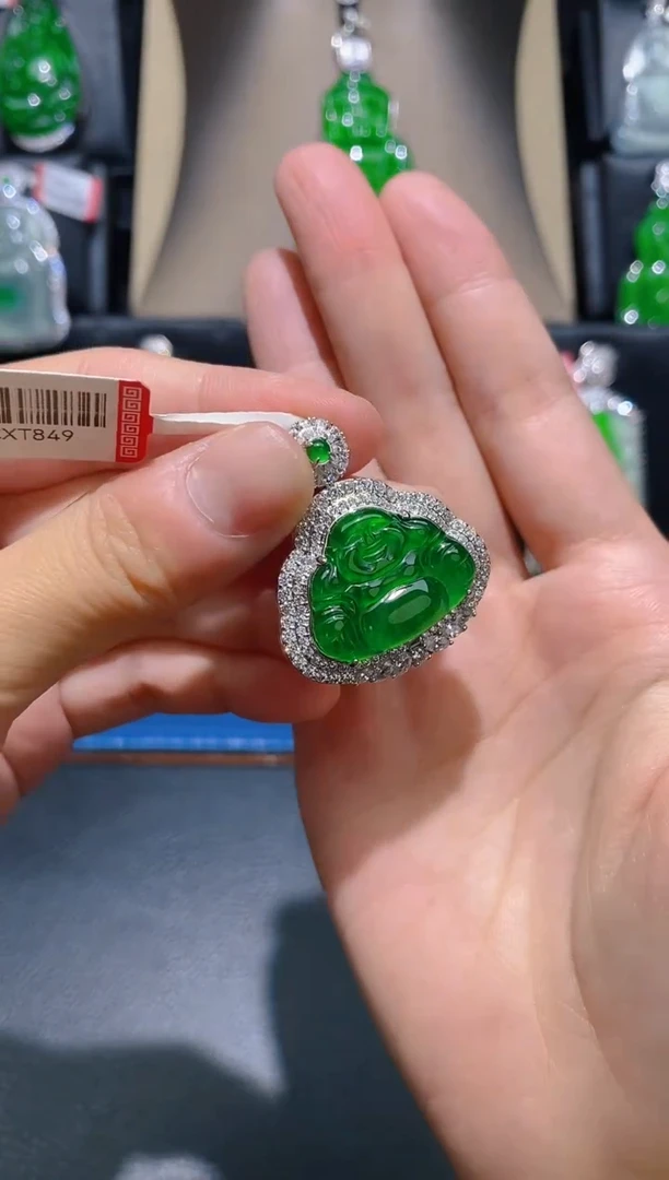 【闪购商品】翡翠颈饰未镶嵌天然A货翡翠z07