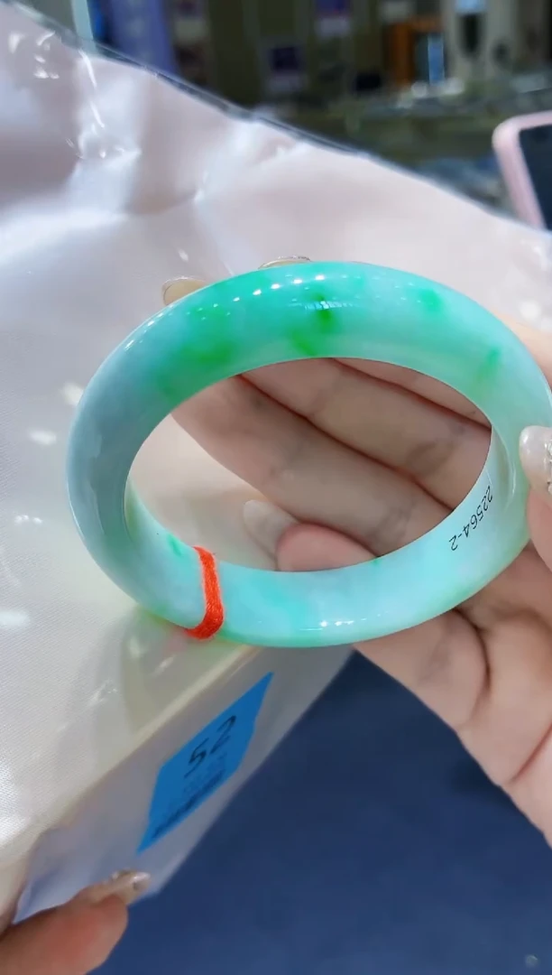 未镶嵌手镯翡翠翡翠手镯52