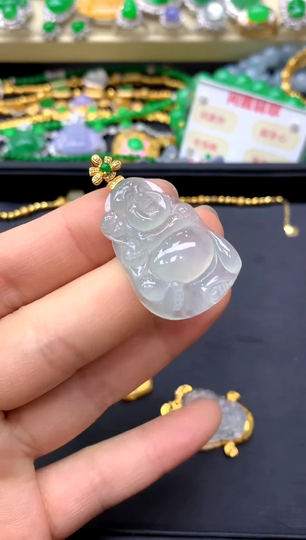 颈饰18K金镶嵌翡翠302-中国好珍宝