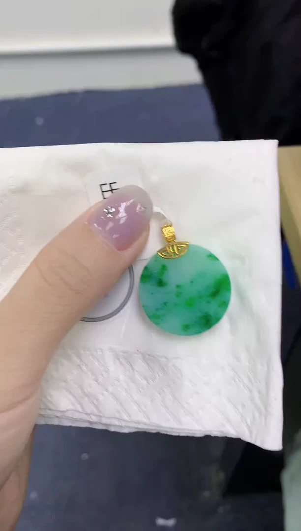 颈饰未镶嵌翡翠天然缅甸翡翠A货百元以上9元证书费自理