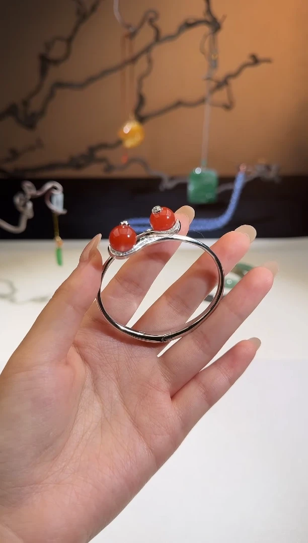 【闪购商品】南红玛瑙手镯银S925镶嵌【鑫鑫】