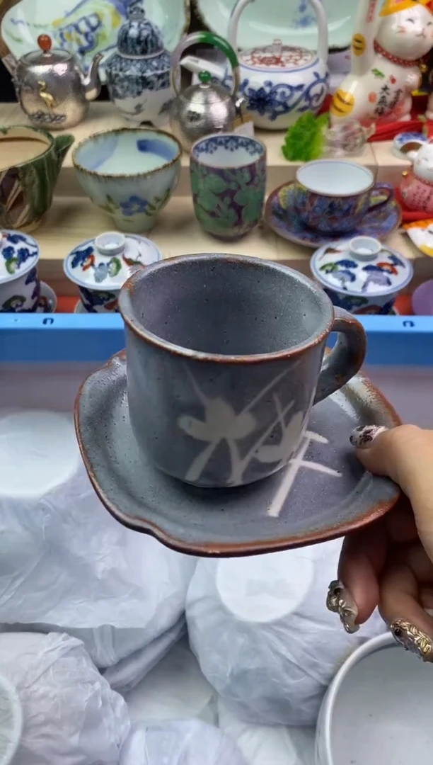 【闪购商品】瓷片隆莲瓷器欢迎大家