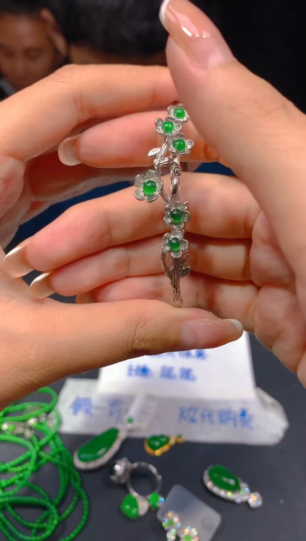 定制翡翠未镶嵌337多样性发货（发其一）