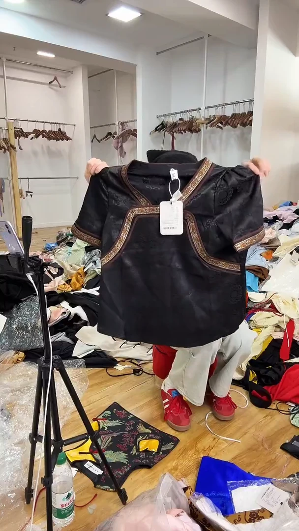 XL码      115-125斤