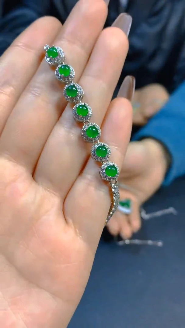 【闪购商品】翡翠手链未镶嵌0883960024多样性发一