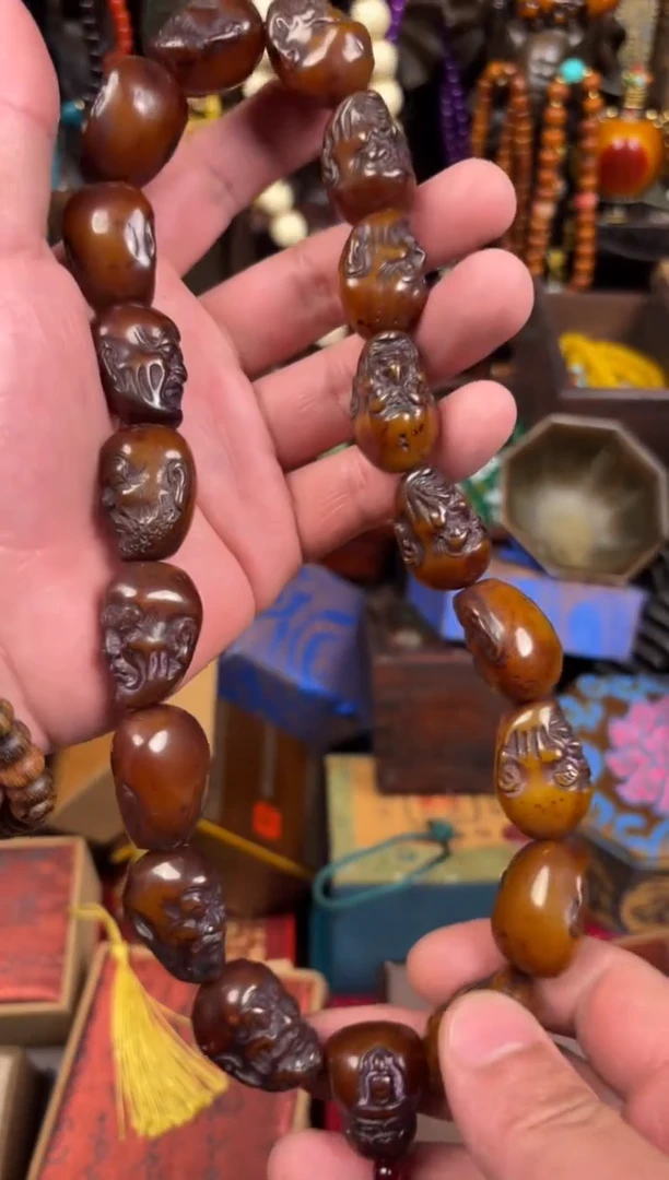 未镶嵌蜜蜡耳饰-----------------