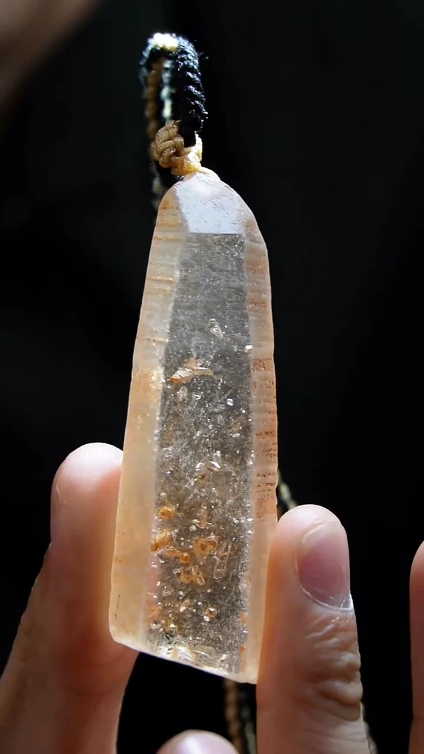 吊坠(赠链)未镶嵌水晶水晶