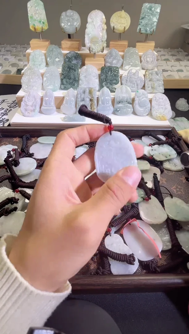 颈饰未镶嵌翡翠11/13    64